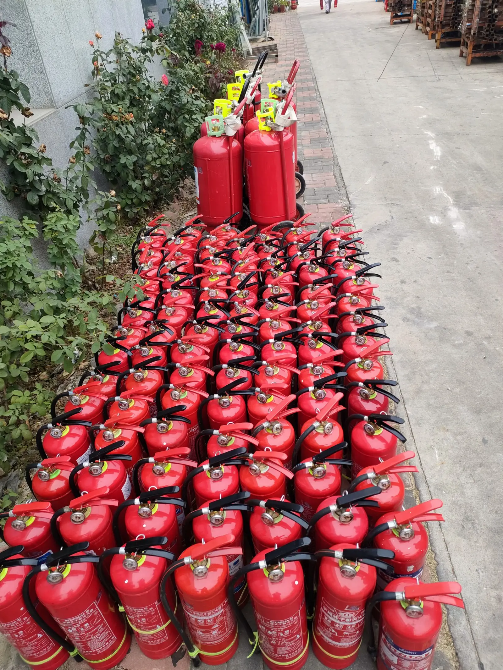 天津灭火器维修 消防器材销售维修 灭火器换药 灭火器年检更新